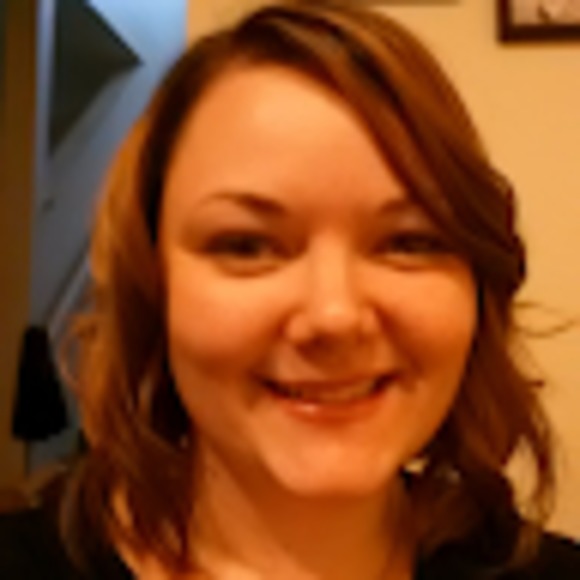 Meet your Posher, Nycole - Picture 1 of 1